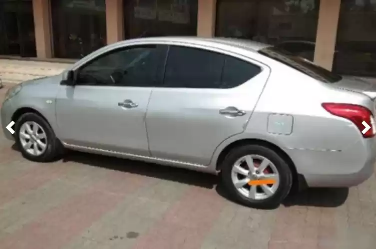 مستعملة Nissan Sunny للإيجار في الدوحة #5114 - 1  صورة 